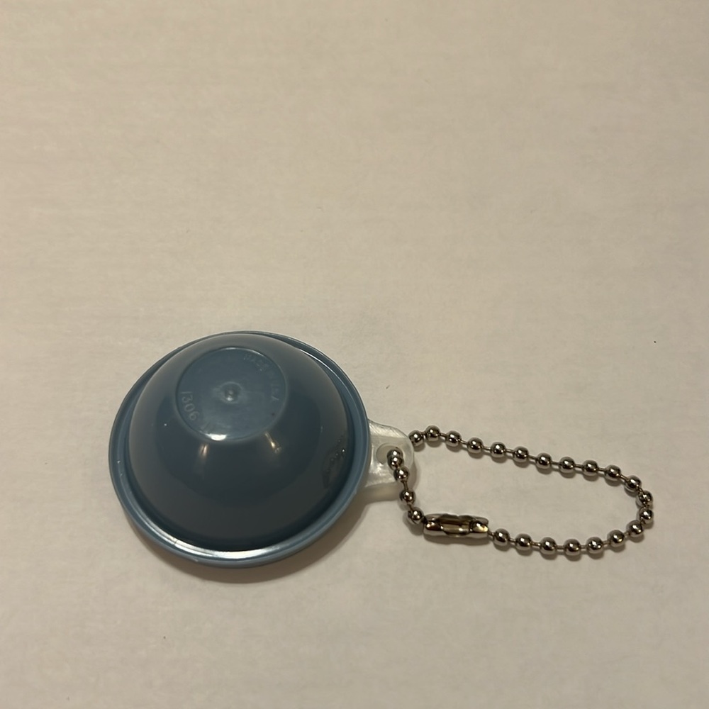 Wonderlier Bowl Keychain - Picture 4 of 6
